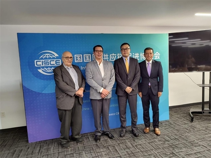 會(huì)議現(xiàn)場(chǎng)代表合影。中國(guó)貿(mào)促會(huì)駐墨西哥代表處供圖