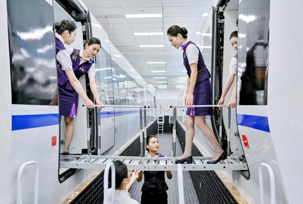 應(yīng)急處置培訓(xùn)。