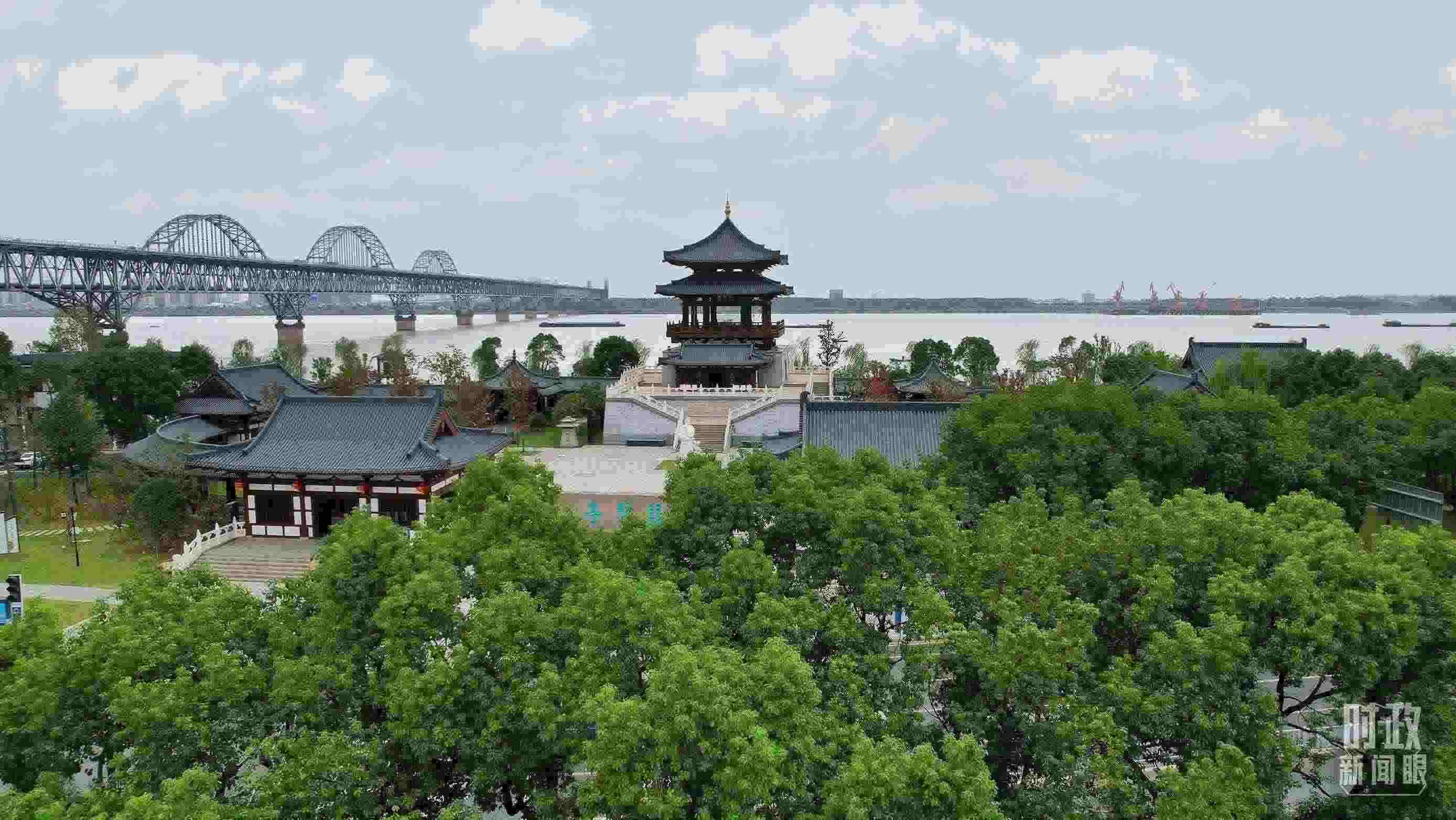 △長(zhǎng)江國(guó)家文化公園九江城區(qū)段。（總臺(tái)記者劉陽(yáng)拍攝）