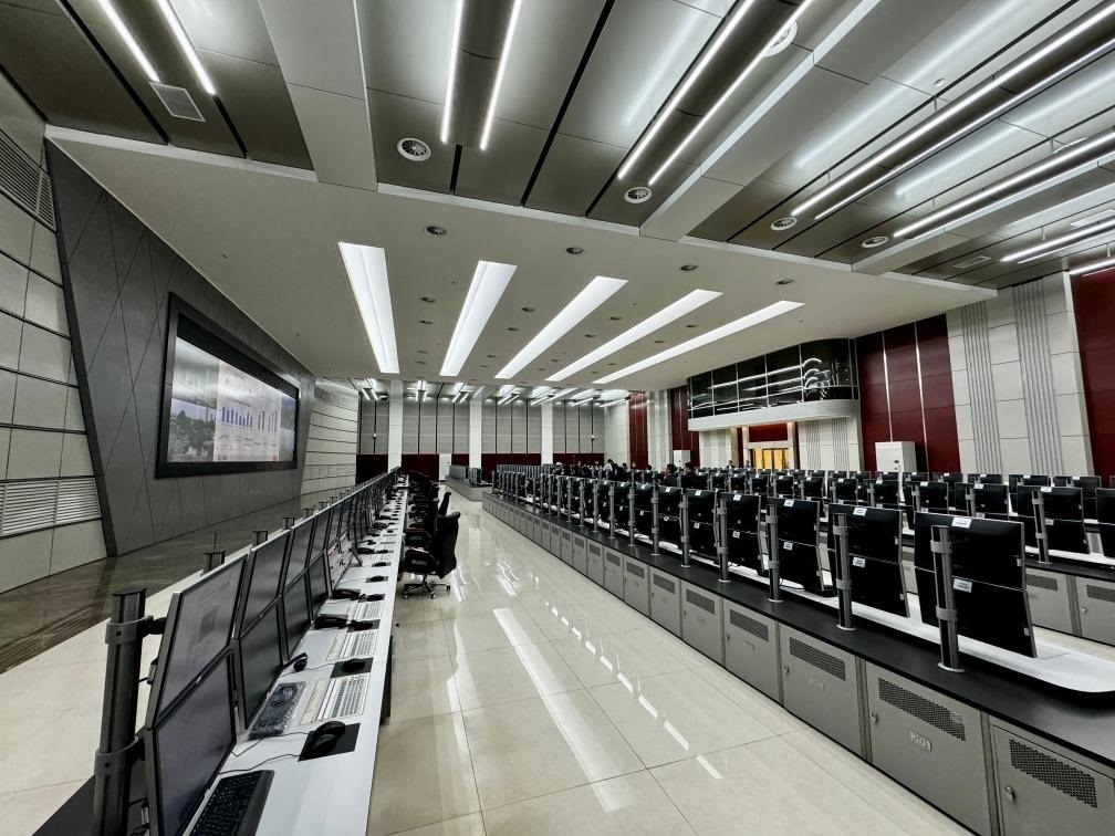近日拍攝的公司管控中心。新華社記者 胡晨歡 攝