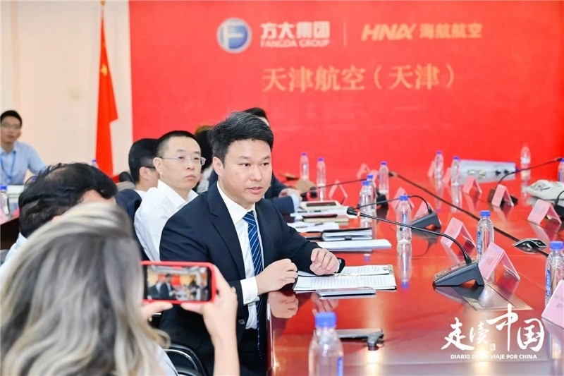 巴航工業(yè)大中華區(qū)商用飛機(jī)客戶(hù)支援經(jīng)理?xiàng)詈２āＶ鬓k方供圖