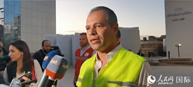 埃及衛(wèi)生部官員艾哈邁德·馬赫迪在接受記者采訪。人民網(wǎng)記者 沈小曉攝