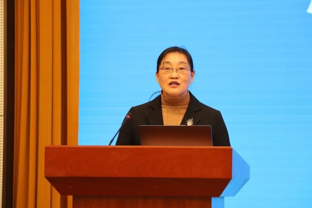 浙江省社會科學界聯(lián)合會黨組成員、秘書長劉東致辭。主辦方供圖