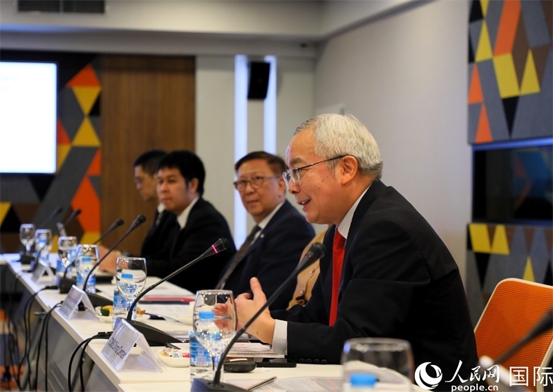 中國國際問題研究院副院長榮鷹致開幕辭。人民網(wǎng)記者 白元琪攝