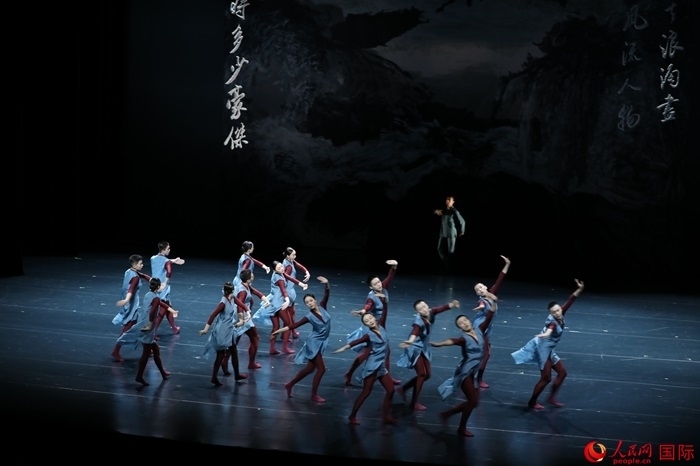 《詩(shī)憶東坡》美國(guó)巡演將持續(xù)2周，在華盛頓、紐約進(jìn)行共計(jì)8場(chǎng)演出。人民網(wǎng)記者 李志偉攝