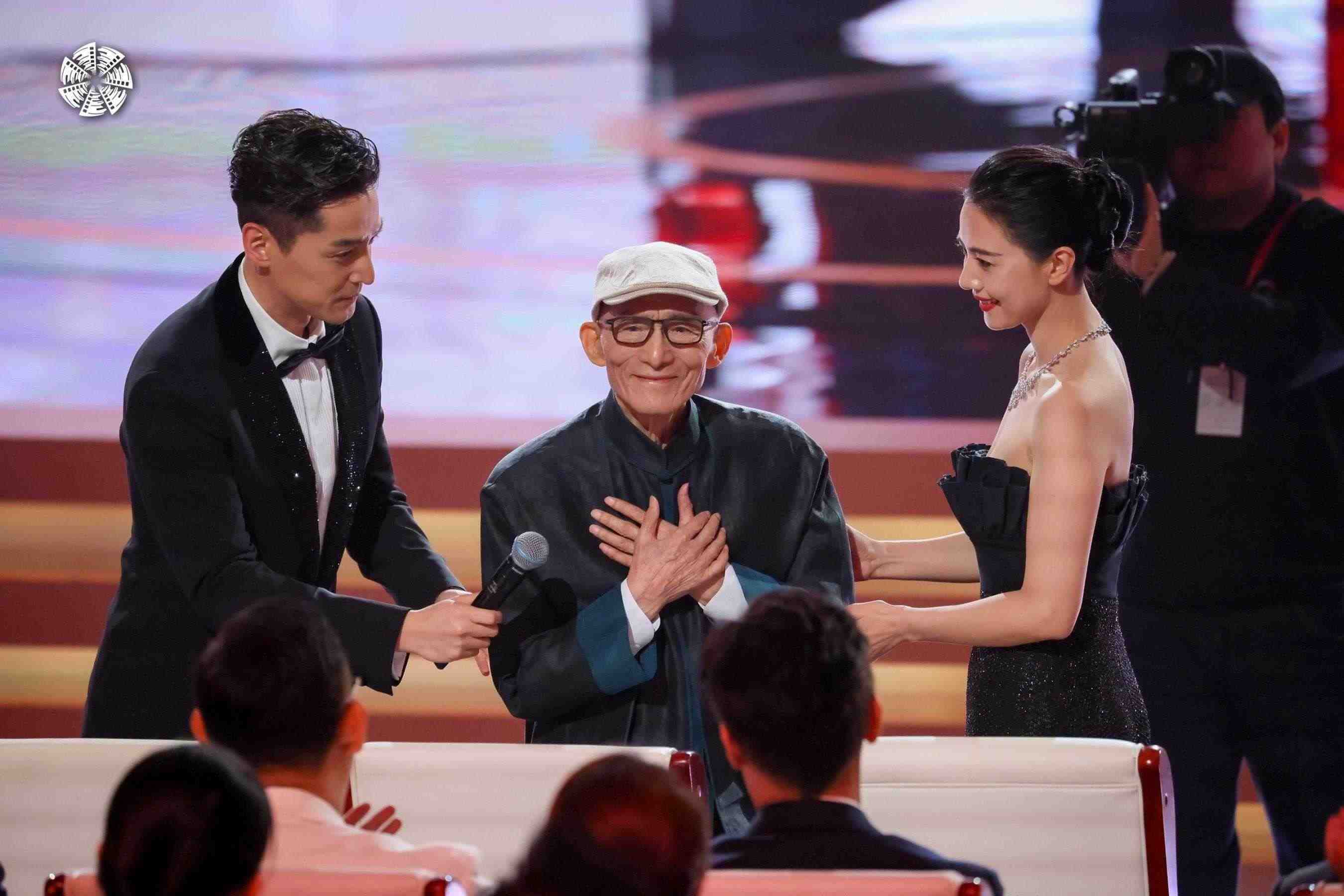 從左到右依次為演員胡歌，演員游本昌，演員高圓圓。主辦方供圖