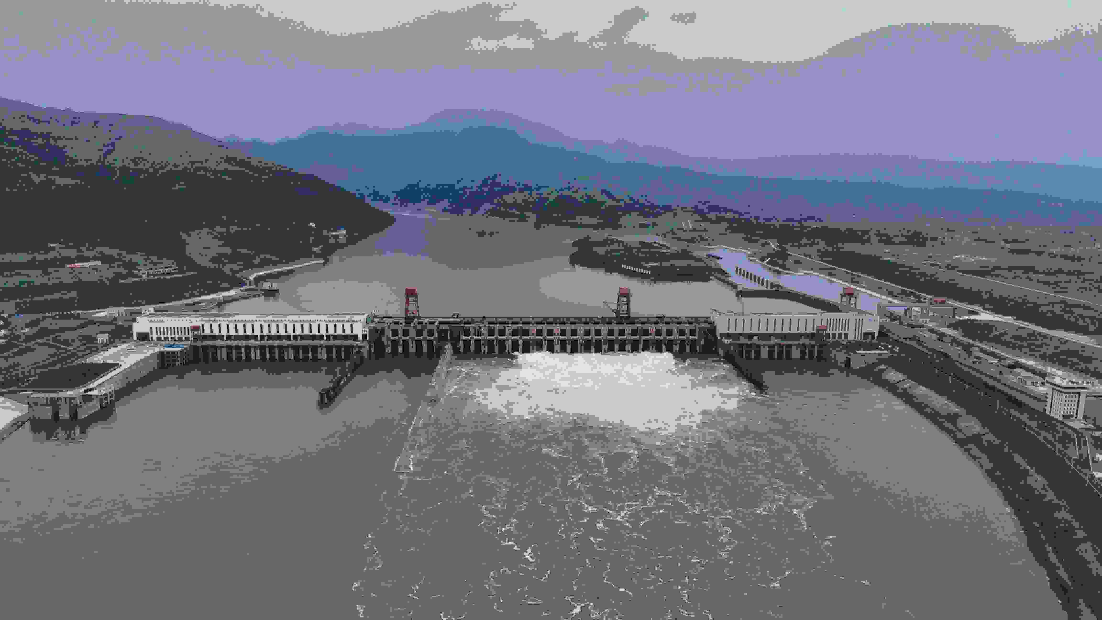 大藤峽水利樞紐精準(zhǔn)調(diào)度保障防洪安全。受訪者供圖