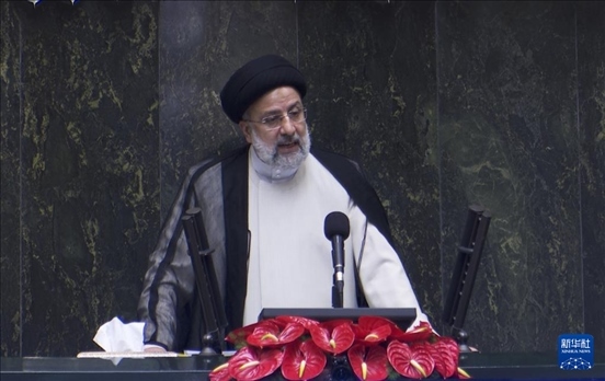 據(jù)伊朗邁赫爾通訊社20日報道，伊朗總統(tǒng)萊希在直升機事故中遇難。這是2021年8月5日拍攝的易卜拉欣·萊希的資料照片。 新華社發(fā)（賈瓦德攝）