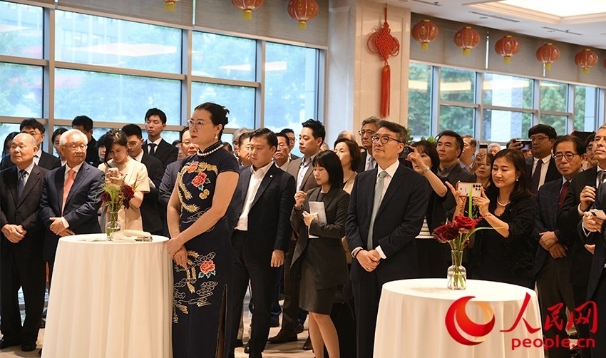 招待會(huì)現(xiàn)場(chǎng)。人民網(wǎng) 李帆攝