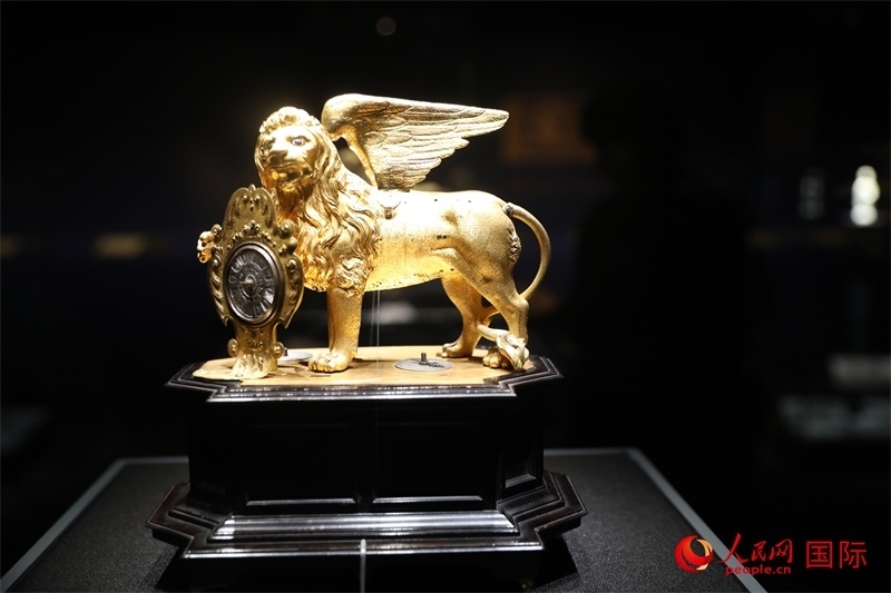 展覽“傳奇之旅：馬可·波羅與絲綢之路上的世界”展品。人民網(wǎng) 殷韜攝