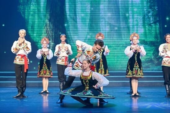 第十屆“歡動北京”開幕，12國青少年向未來問好