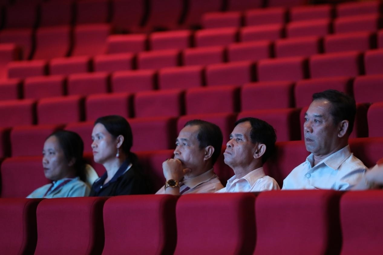 亞洲媒體考察團(tuán)在觀眾席就座。《中國經(jīng)濟(jì)周刊》記者 肖翊攝