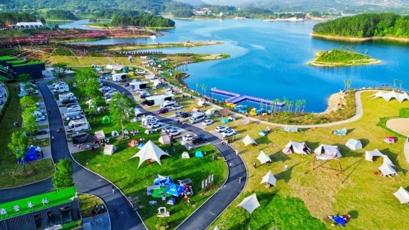 牛車(chē)河月亮灣露營(yíng)基地。受訪方供圖