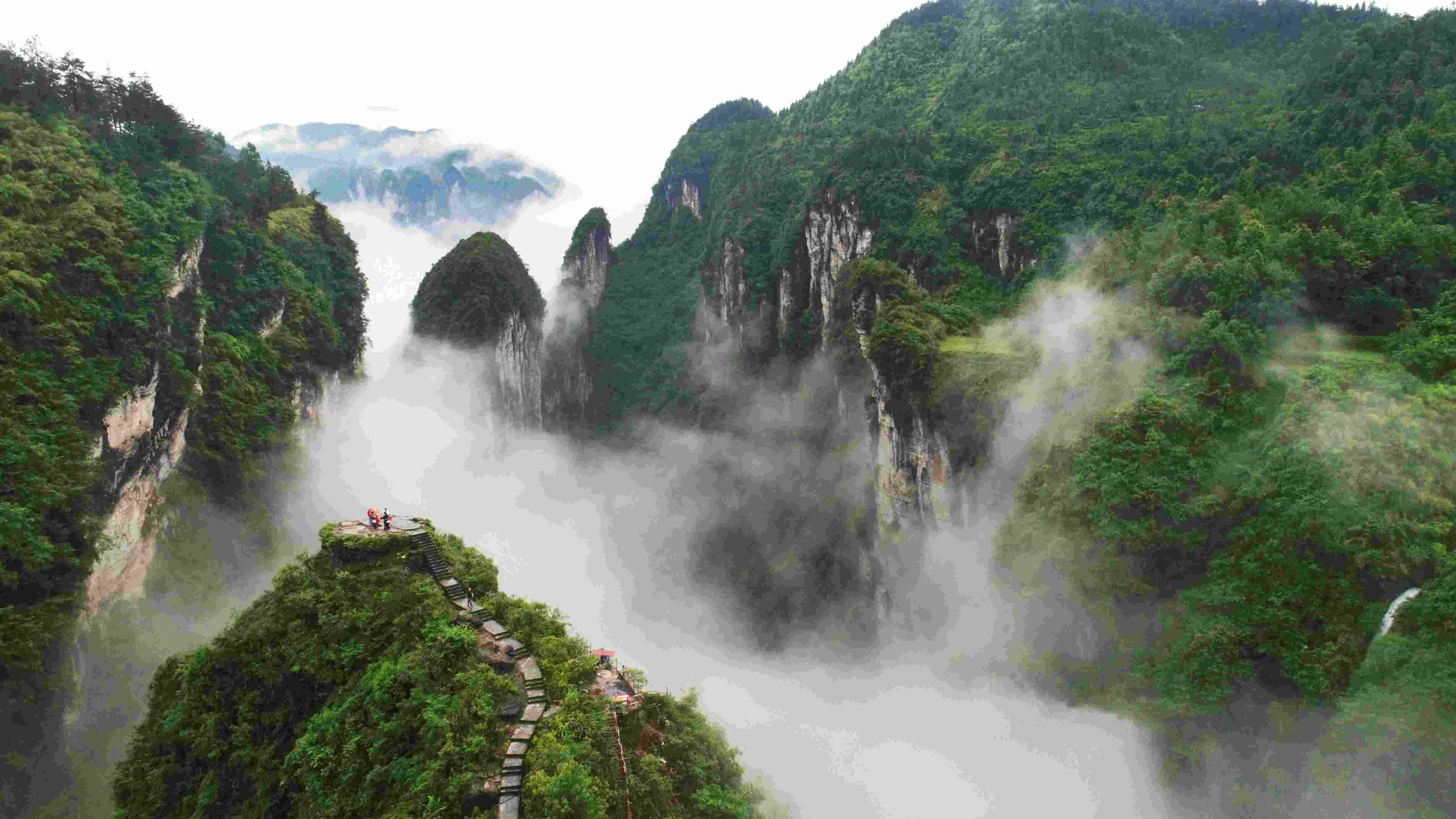 湖南矮寨國家森林公園。受訪者供圖