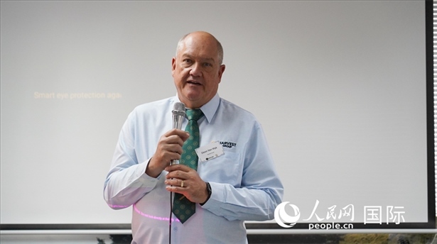 碩豐集團(tuán)市場(chǎng)總監(jiān)迪恩·范·維克發(fā)言。人民網(wǎng) 張茜攝