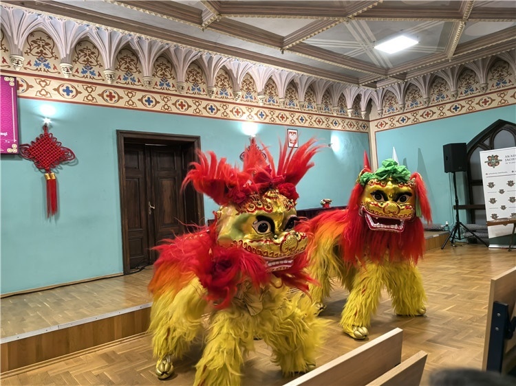 托倫雅蓋隆學(xué)院禮堂巡演現(xiàn)場(chǎng)。主辦方供圖。