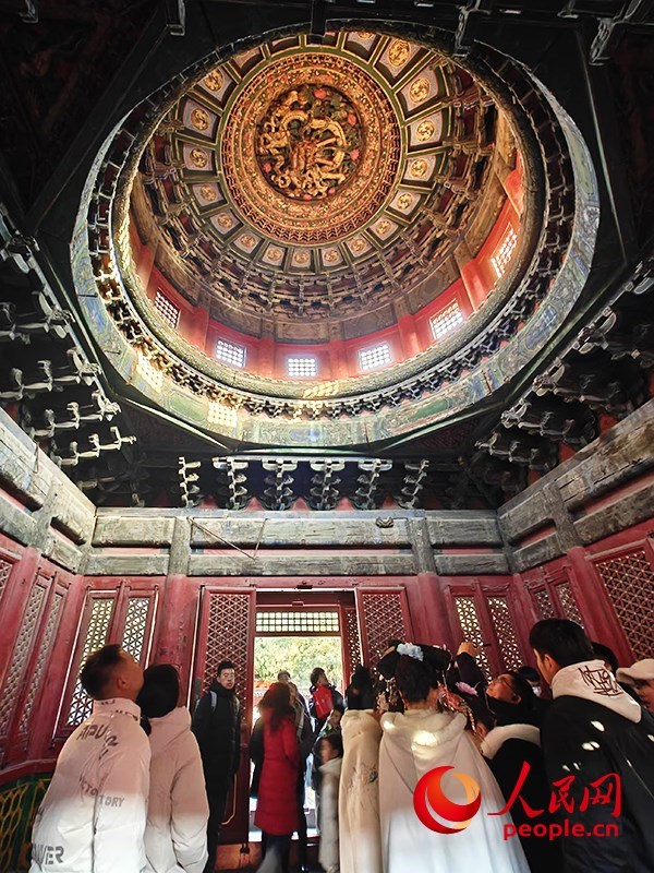 2025年1月，游客正在故宮博物院參觀。人民網(wǎng)記者 韋衍行攝