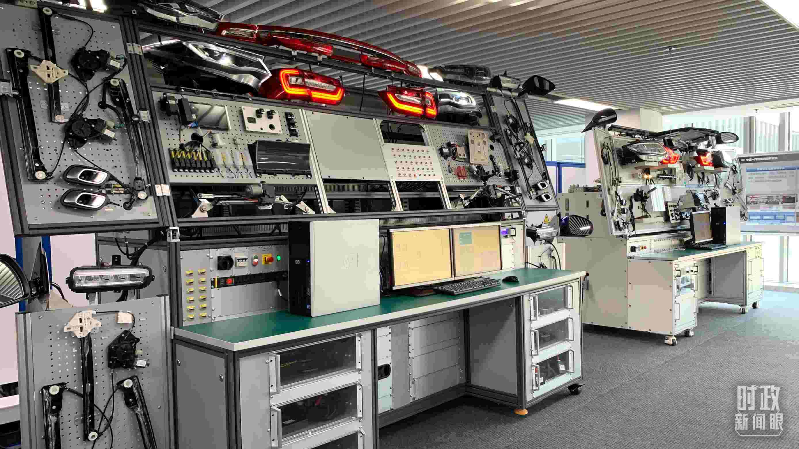 △吉林長春，一汽整車硬件測試實(shí)驗(yàn)室。（總臺央視記者邢彬拍攝）