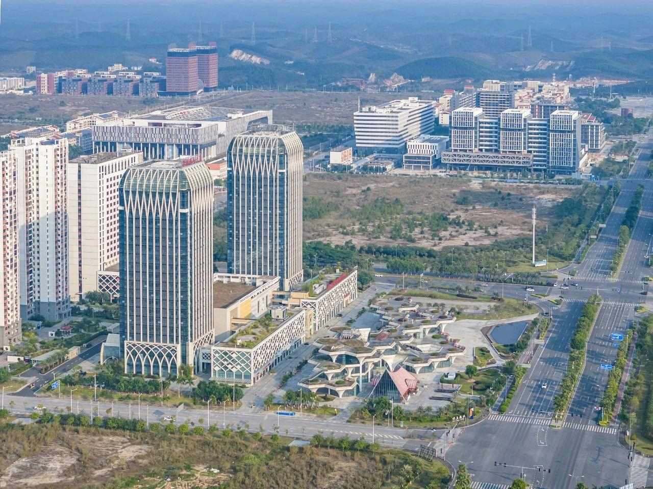 2023年11月，廣西欽州，航拍中國—馬來西亞欽州產(chǎn)業(yè)園區(qū)。