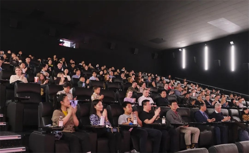 觀影現(xiàn)場(chǎng)。中國駐丹麥大使館供圖