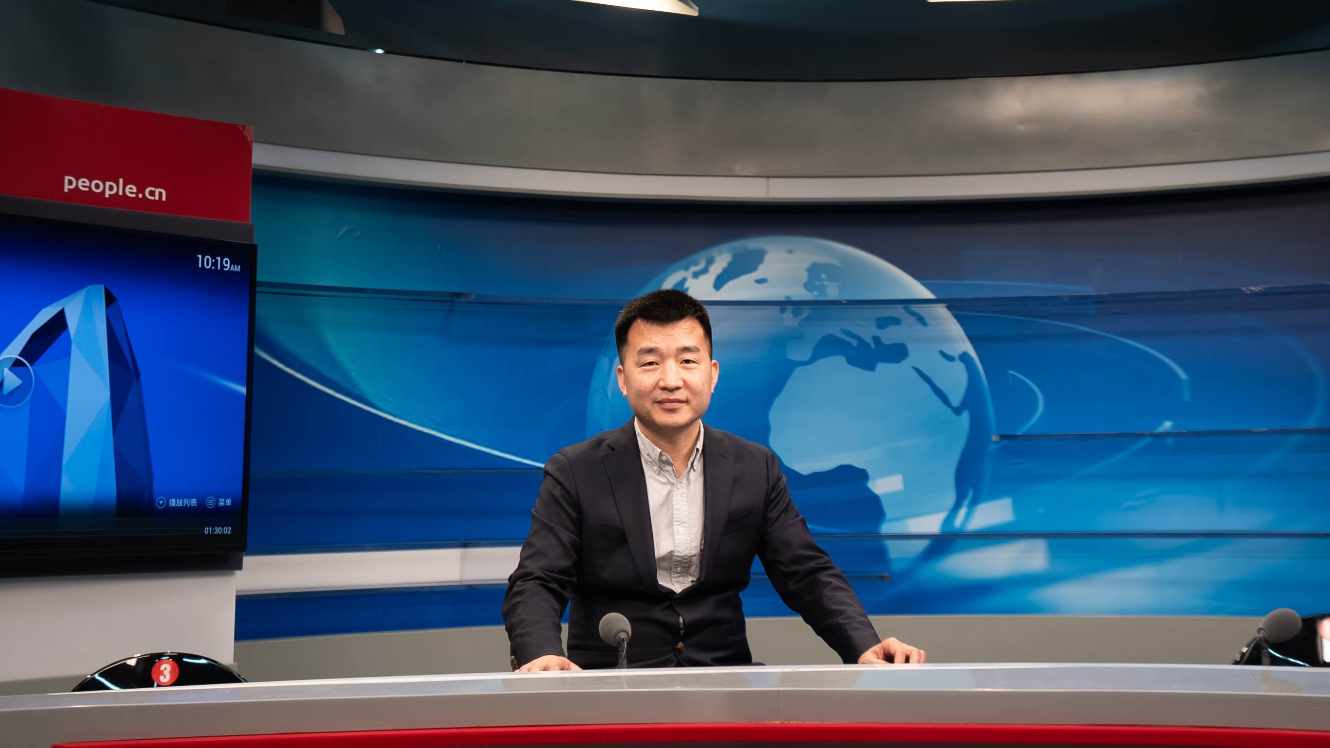 應(yīng)急管理部國家自然災(zāi)害防治研究院研究員，博士生導(dǎo)師許沖作客人民網(wǎng)。人民網(wǎng)記者 葛泰佚攝